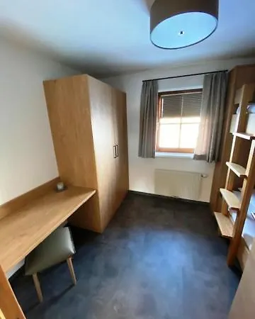 לינה וארוחת בוקר Wellness-pension Jagahuett'n 2*