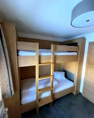 Frühstückspension Wellness-pension Jagahütt'n 4*