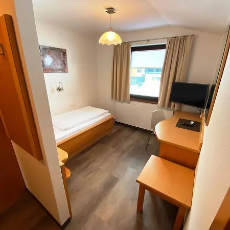 Wellness-pension Jagahuett'n Bed & Breakfast 4*