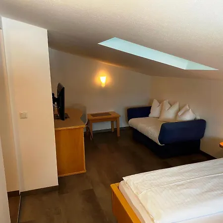 Wellness-pension Jagahuett'n Bed & Breakfast 4*