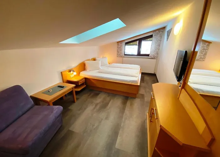 Panzió Wellness-pension Jagahuett'n 4*