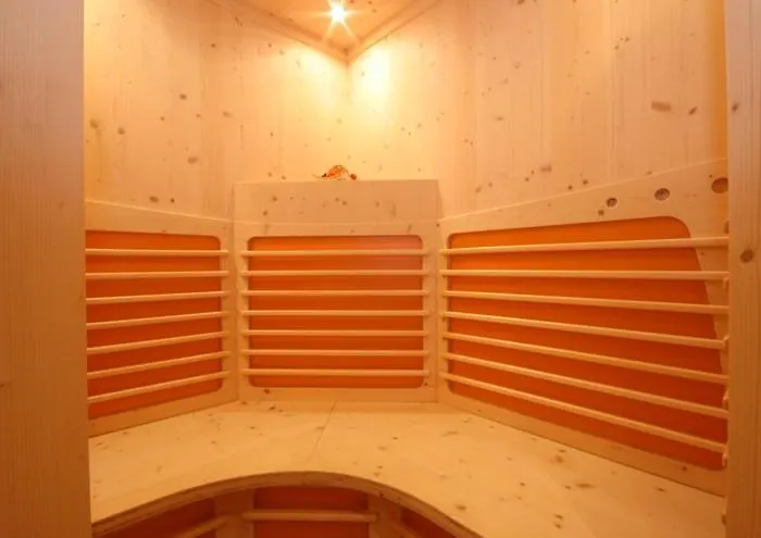 Wellness-pension Jagahuett'n לינה וארוחת בוקר 4*